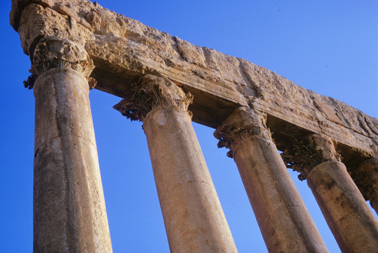 56-Baalbeck-Temple of Jupiter